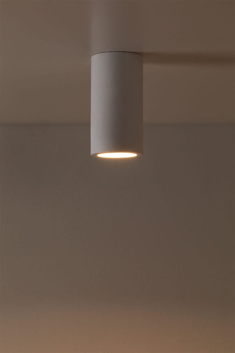 Aplique de Techo en Yeso "Luminara" - Iluminación Versátil con Estilo Atemporal