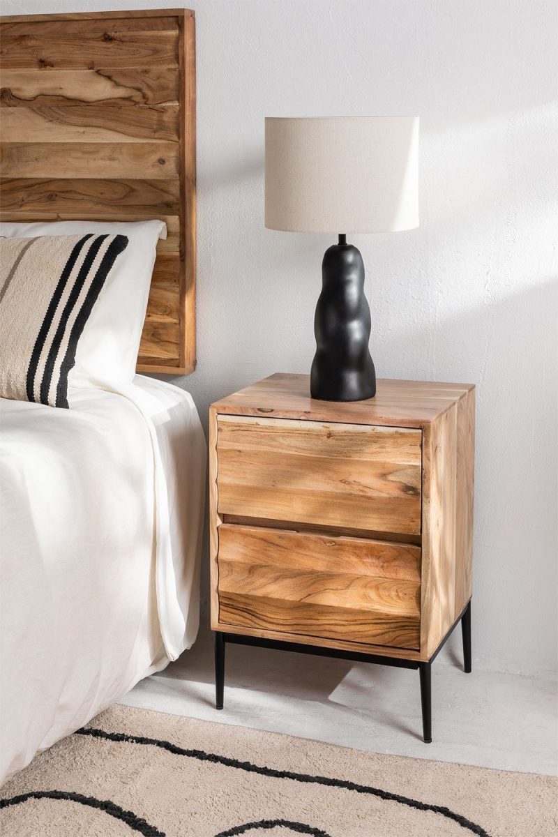 Eleva tu dormitorio con la Mesita de Noche en Madera de Acacia. Estilo industrial, durabilidad, y funcionalidad en 61x45x35 cm. ¡Descúbrelo hoy!