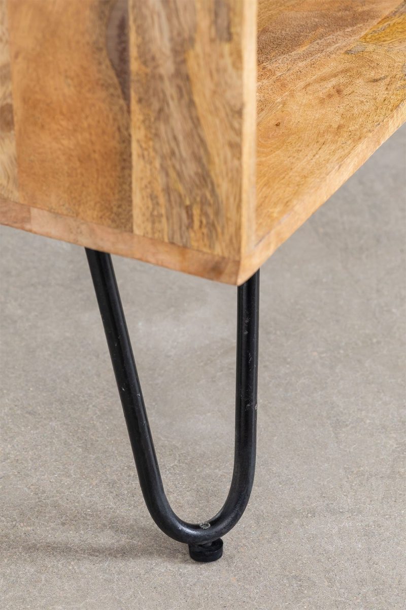 Descubre el Mueble TV en Madera Reciclada de Jameos Estudio: elegancia funcional para tu salón. Compacto, resistente, original. ¡Transforma con estilo!