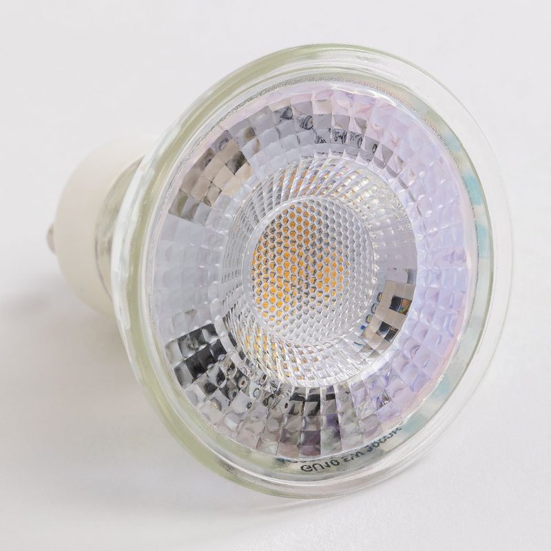 Experimenta la eficiencia y elegancia con la Bombilla LED GU10 7W de Jameos Estudio. Ahorro energético del 80-90%. Combínala con estilo en nuestra web.