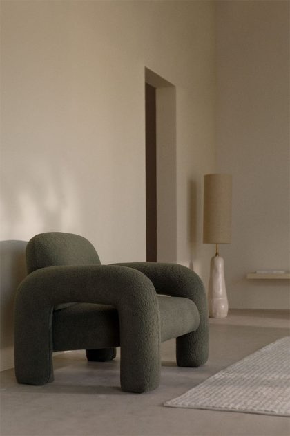 Descubre el Sillón en Borreguito Vex de Jameos Estudio: elegancia, comodidad y diseño vanguardista para tu hogar. ¡Hazlo tuyo hoy mismo!